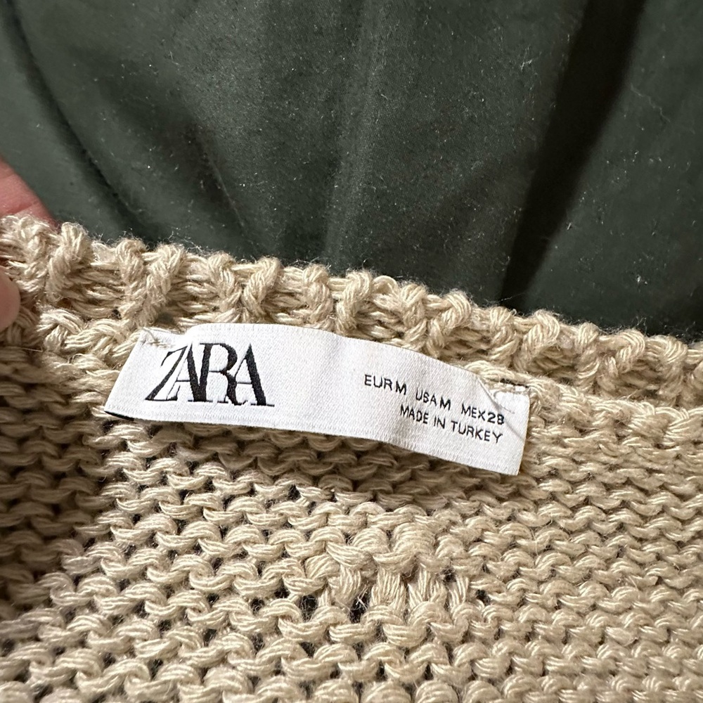 Zara Women's Cream Sweater with Textured Design - Picture 3 of 4